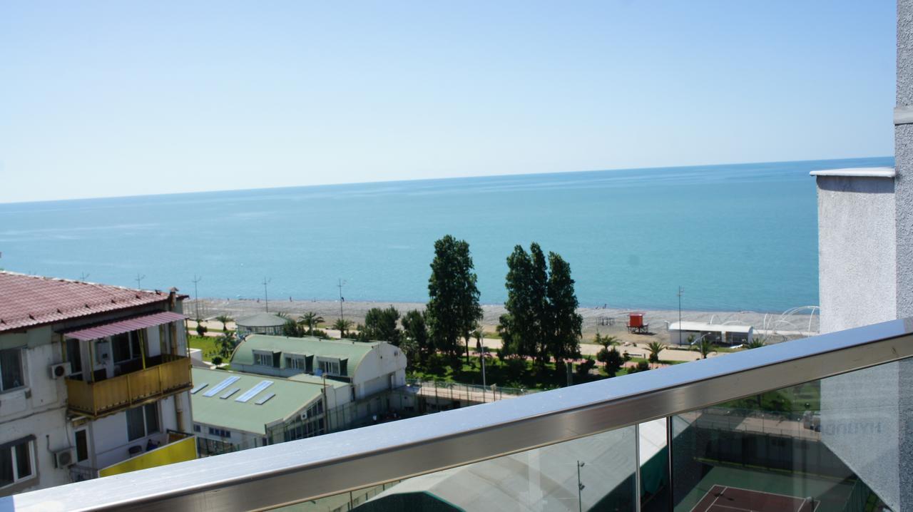Апартаменты Mariam Sea Towers Батуми Экстерьер фото
